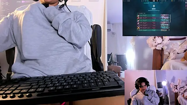 Snapshot of marlena3312 chatting on 03/22/25, 02:58 marlena3312 online show from 03/22/25, 02:58