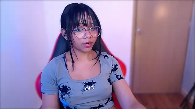 Natasha mh2 online show from 09/30/25, 10:26