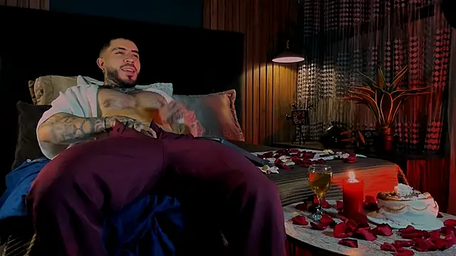 Snapshot of LeoSalvatore_ chatting on 02/15/25, 03:52 LeoSalvatore online show from 02/15/25, 03:52