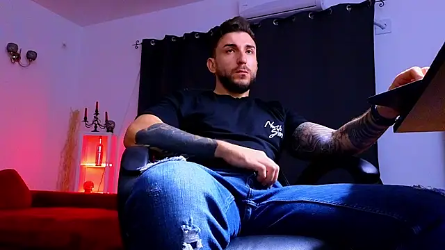 MightyAaron66 online show from 09/10/25, 03:50