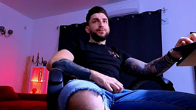 MightyAaron66 online show from 02/01/26, 03:38