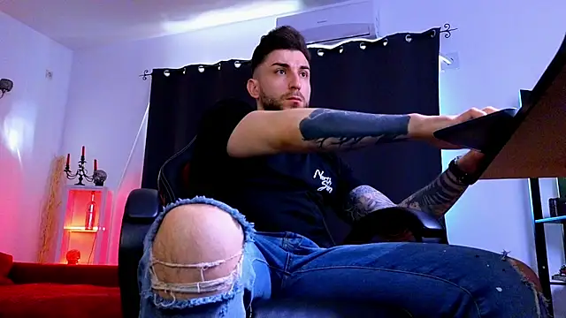 MightyAaron66 online show from 04/08/26, 04:56