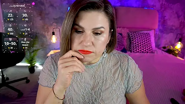 KiraRoxx online show from 02/21/26, 08:21