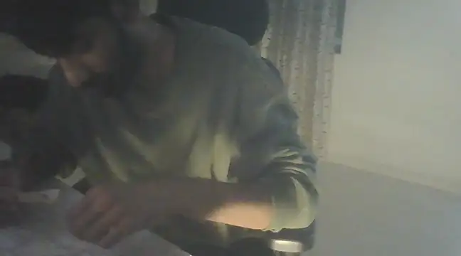 Snapshot of dominanthubby chatting on 12/22/24, 10:15 dominanthubby online show from 12/22/24, 10:15