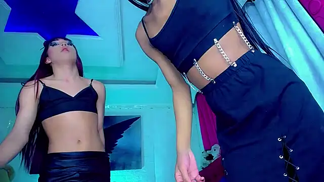 NahomiCamper online show from 02/13/25, 06:20