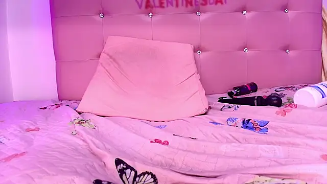 kata hazel online show from 02/03/25, 10:11