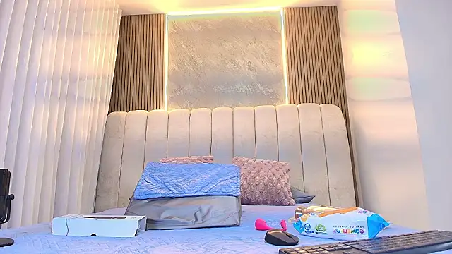 kata hazel online show from 02/20/26, 07:14