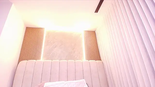 kata hazel online show from 04/23/26, 07:16