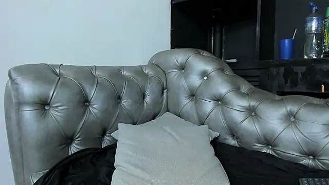 HeellBoy  online show from 11/02/25, 07:55