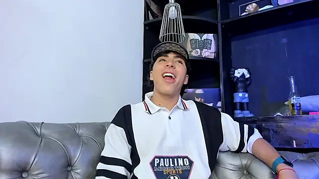 HeellBoy  online show from 11/20/25, 08:08