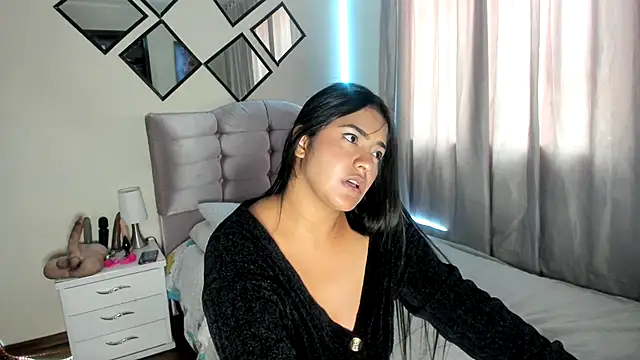 arianithaxox online show from 03/12/25, 04:24