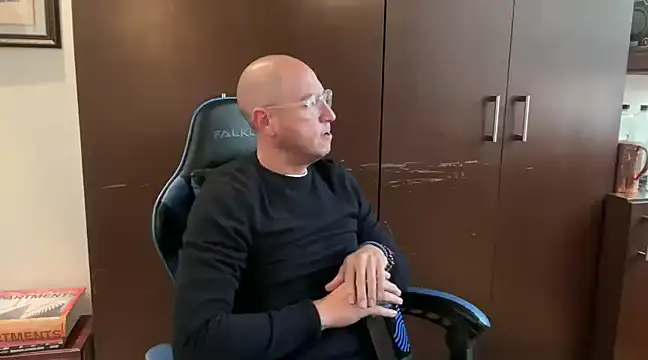 alanan881 online show from 01/16/25, 01:47