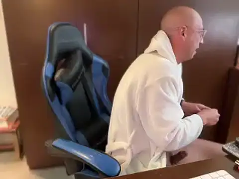 alanan881 online show from 03/02/25, 12:20