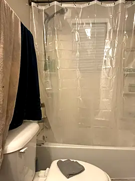 lovelyy kitty online show from 11/18/25, 03:45