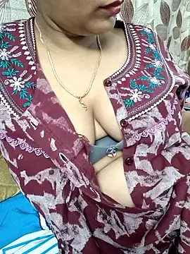 samitasharma online show from 09/23/25, 03:37