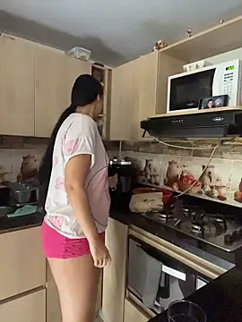 karla nill online show from 04/20/26, 05:59