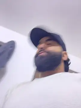 Lyon vach online show from 11/25/25, 09:59