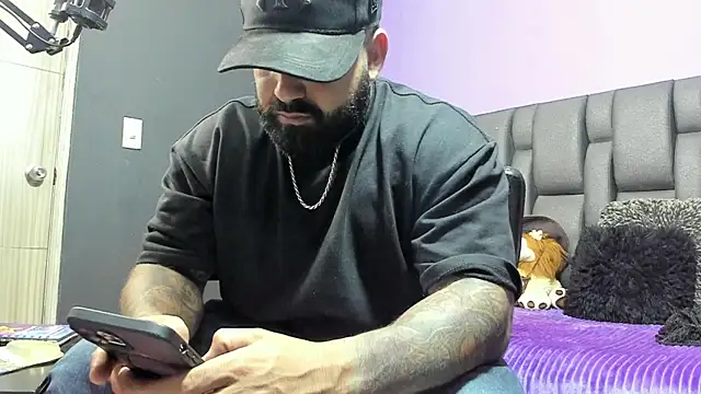 Lyon vach online show from 04/05/26, 12:30