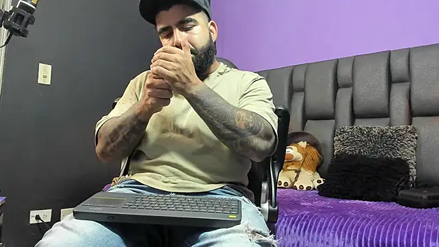 Lyon vach online show from 04/26/26, 02:20