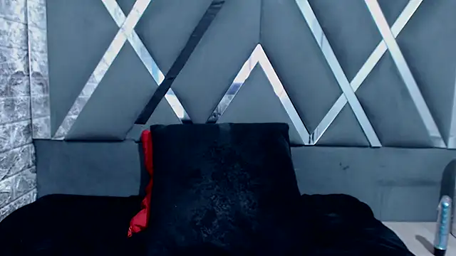 Snapshot of Catherine_tabarezx chatting on 01/20/25, 02:36 Catherine tabarezx online show from 01/20/25, 02:36