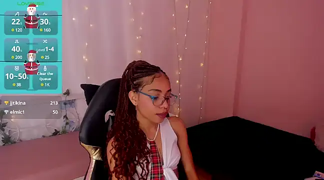 Snapshot of Abigail_Wilson_ chatting on 01/13/25, 11:17 Abigail Wilson online show from 01/13/25, 11:17