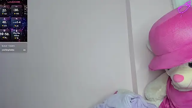 Snapshot of Abigail_Wilson_ chatting on 02/22/25, 10:42 Abigail Wilson online show from 02/22/25, 10:42