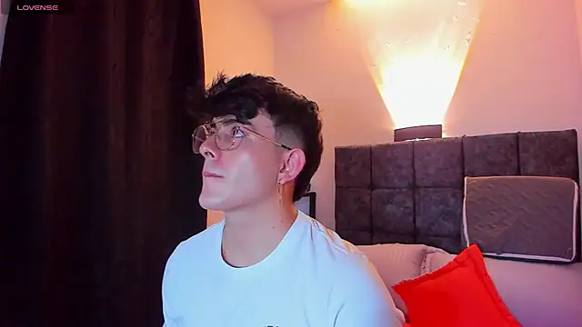 nolan twink1 online show from 10/08/25, 02:31