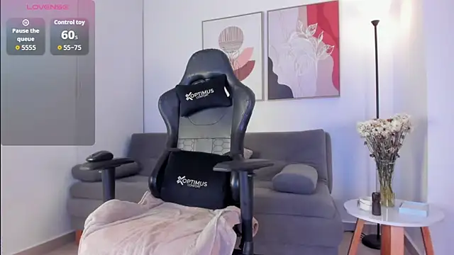 sofiiajones online show from 02/18/26, 01:56