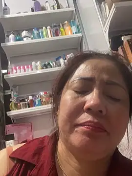 Snapshot of Cesywet chatting on 02/14/25, 10:07 Cesywet online show from 02/14/25, 10:07