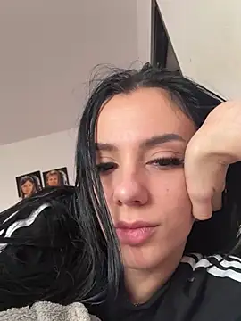 Snapshot of HaylieMilf chatting on 02/16/26, 01:29 HaylieMilf online show from 02/16/26, 01:29