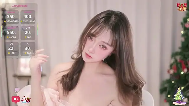 Snapshot of -Yokyo chatting on 12/20/25, 06:04 -Yokyo online show from 12/20/25, 06:04