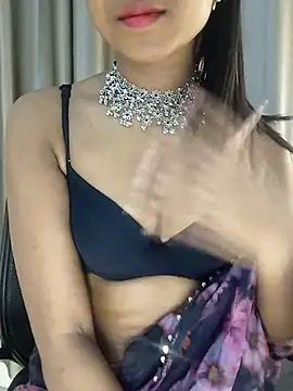 Snapshot of Rinika_67 chatting on 11/09/25, 02:04 Rinika 67 online show from 11/09/25, 02:04