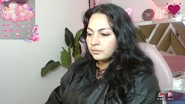 Snapshot of Anastaciia_tay chatting on 01/13/25, 03:01 Anastaciia tay online show from 01/13/25, 03:01