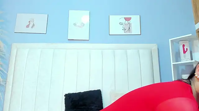 Snapshot of Paula-Brown1 chatting on 03/01/25, 07:26 Paula-Brown1 online show from 03/01/25, 07:26