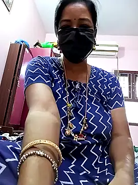 Snapshot of Tamil_sreelekha chatting on 12/14/24, 03:51 Tamil sreelekha online show from 12/14/24, 03:51