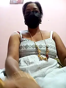 Snapshot of Tamil_sreelekha chatting on 12/18/24, 05:31 Tamil sreelekha online show from 12/18/24, 05:31