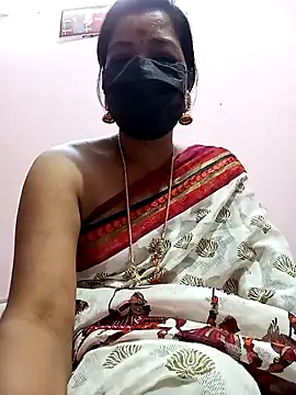 Snapshot of Tamil_sreelekha chatting on 12/24/24, 08:38 Tamil sreelekha online show from 12/24/24, 08:38