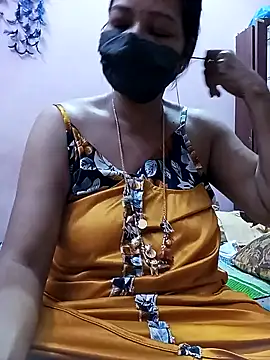 Snapshot of Tamil_sreelekha chatting on 01/08/25, 11:41 Tamil sreelekha online show from 01/08/25, 11:41