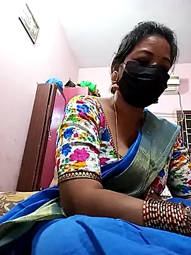 Snapshot of Tamil_sreelekha chatting on 01/26/25, 03:03 Tamil sreelekha online show from 01/26/25, 03:03