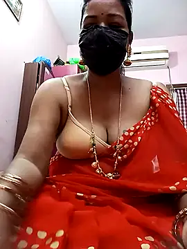 Snapshot of Tamil_sreelekha chatting on 01/29/25, 04:36 Tamil sreelekha online show from 01/29/25, 04:36