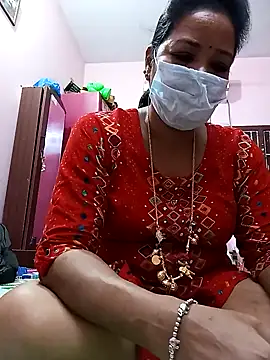 Snapshot of Tamil_sreelekha chatting on 02/01/25, 11:06 Tamil sreelekha online show from 02/01/25, 11:06