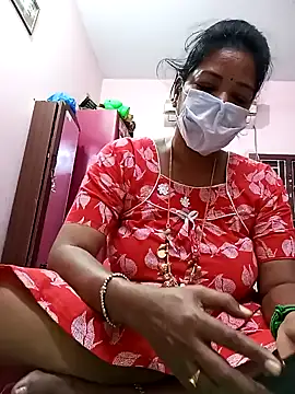 Snapshot of Tamil_sreelekha chatting on 02/02/25, 11:11 Tamil sreelekha online show from 02/02/25, 11:11