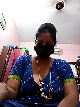 Snapshot of Tamil_sreelekha chatting on 02/08/25, 05:29 Tamil sreelekha online show from 02/08/25, 05:29