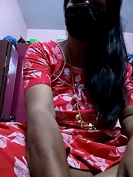Snapshot of Tamil_sreelekha chatting on 03/05/25, 10:21 Tamil sreelekha online show from 03/05/25, 10:21