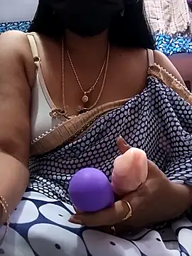 Tamil sreelekha online show from 11/26/25, 04:41