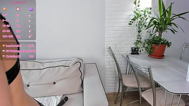 Milana girl online show from 12/14/24, 09:18