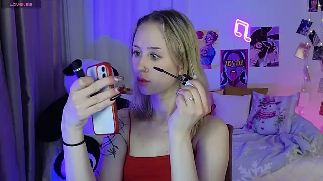 SashaBrooks online show from 12/21/25, 02:02