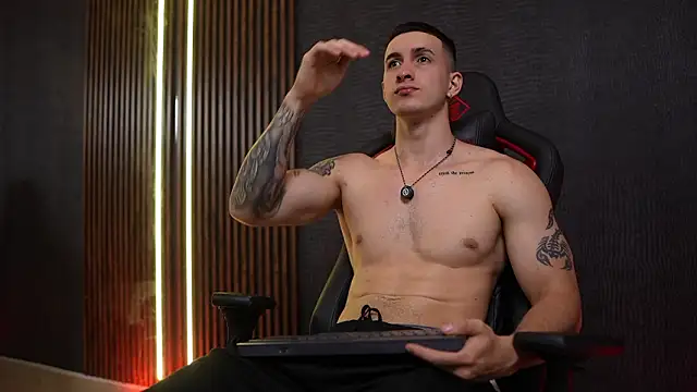 JacksonOlsenn online show from 02/17/26, 08:48