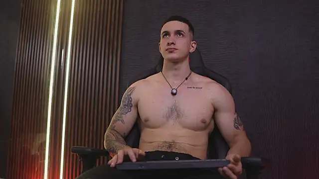 JacksonOlsenn online show from 03/30/26, 09:05