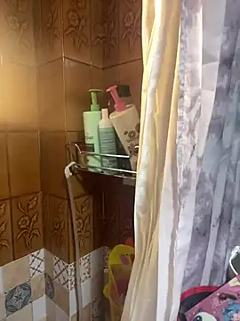 Snapshot of susanahart chatting on 02/04/25, 01:59 susanahart online show from 02/04/25, 01:59